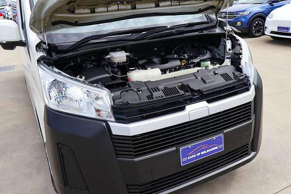2019 Toyota Hiace Commuter GDH322R ELWB High Roof