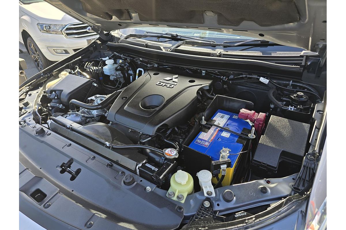 2019 Mitsubishi Pajero Sport GLS QE