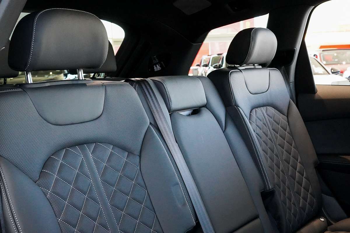 2024 Audi SQ7 TFSI 4M