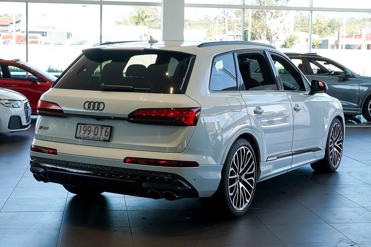 2024 Audi SQ7 TFSI 4M