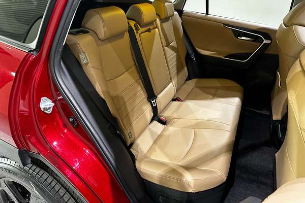 2019 Toyota RAV4 Cruiser AXAH54R