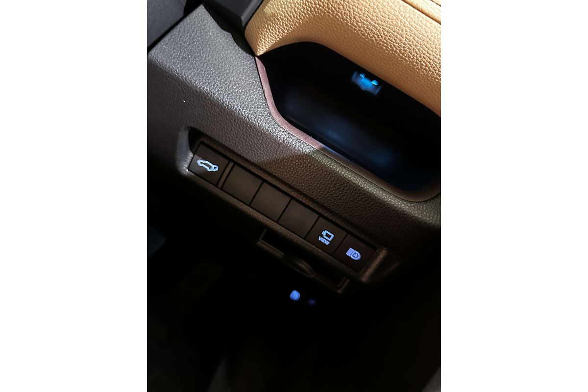 2019 Toyota RAV4 Cruiser AXAH54R