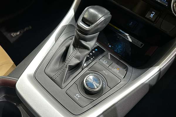 2019 Toyota RAV4 Cruiser AXAH54R