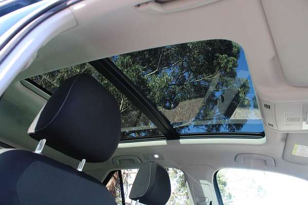 2025 Volkswagen T-Roc 110TSI Style D11