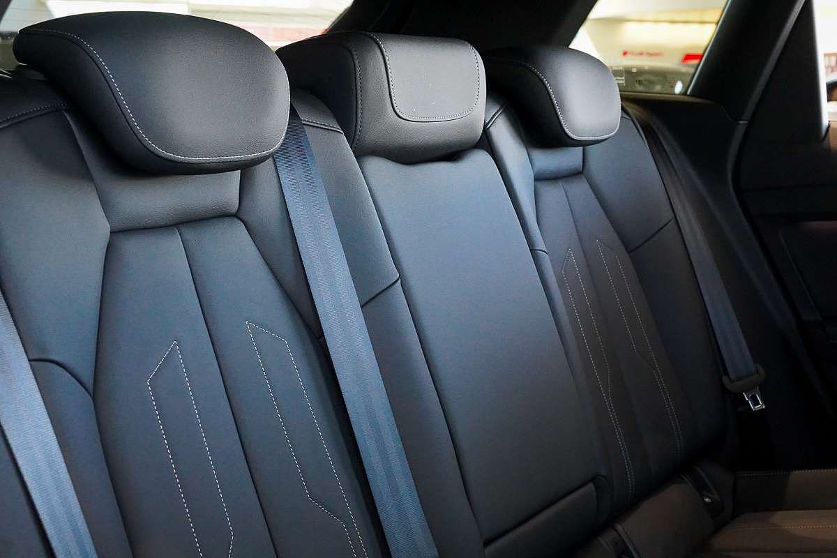 2024 Audi Q4 e-tron 55 F4