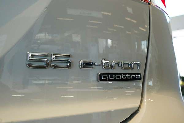 2024 Audi Q4 e-tron 55 F4
