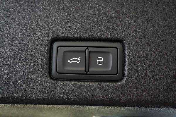 2024 Audi Q4 e-tron 55 F4