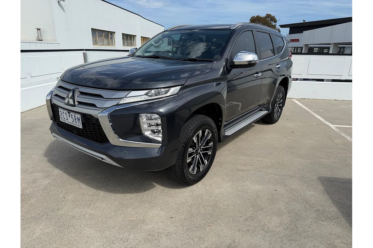 2022 Mitsubishi Pajero Sport GLS QF
