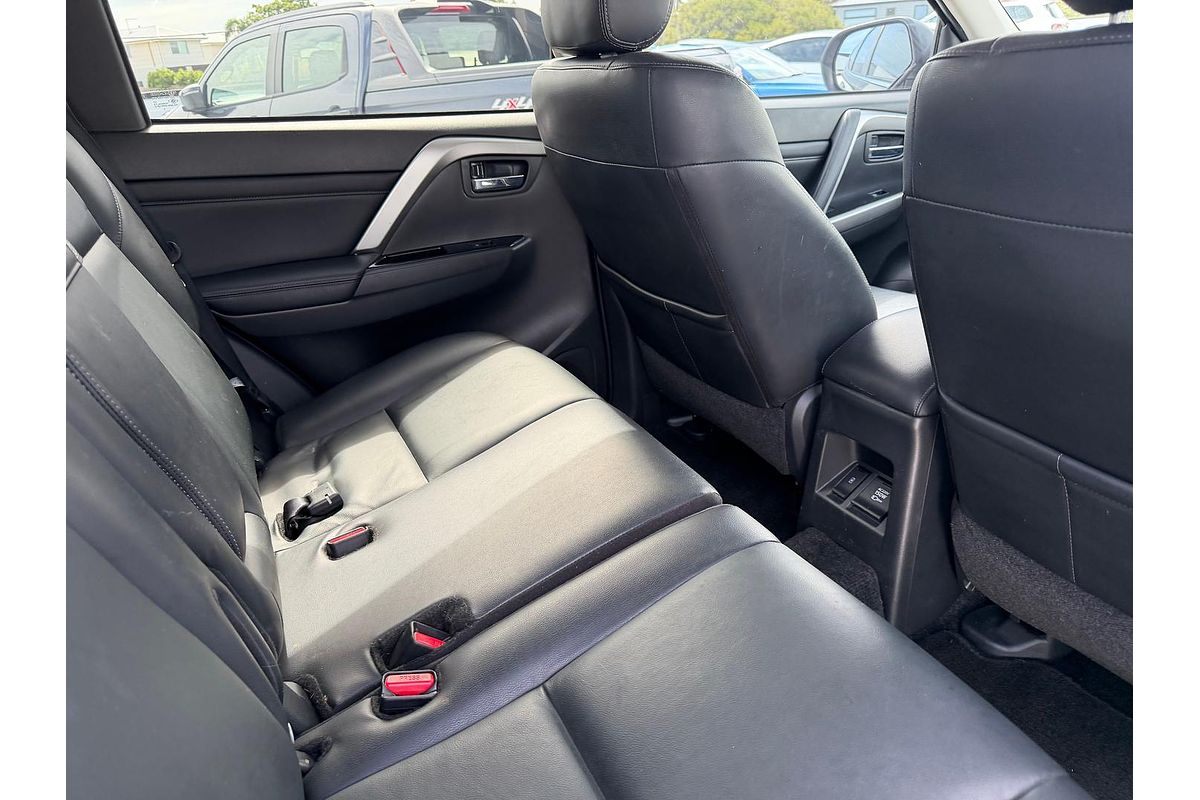 2022 Mitsubishi Pajero Sport GLS QF