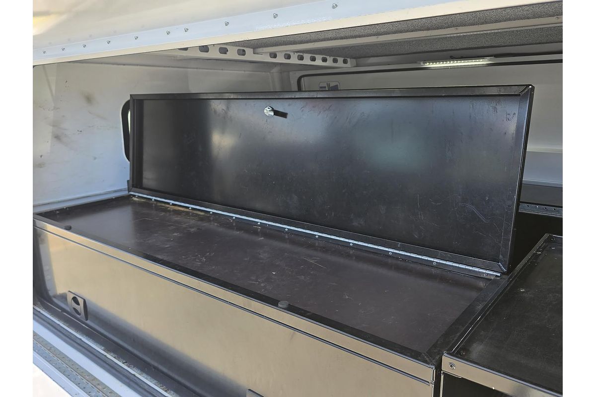 2020 Isuzu D-MAX SX High Ride Rear Wheel Drive