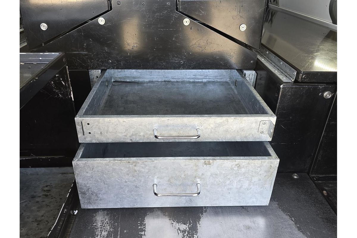 2020 Isuzu D-MAX SX High Ride Rear Wheel Drive