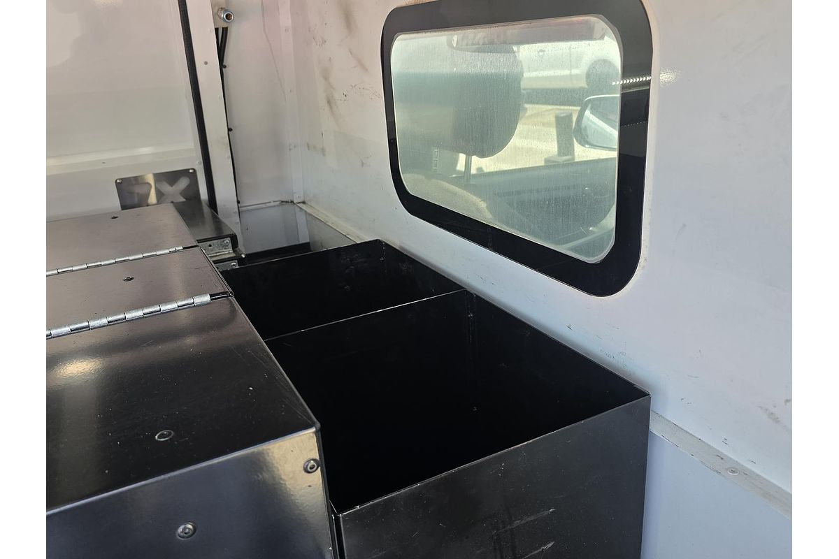 2020 Isuzu D-MAX SX High Ride Rear Wheel Drive