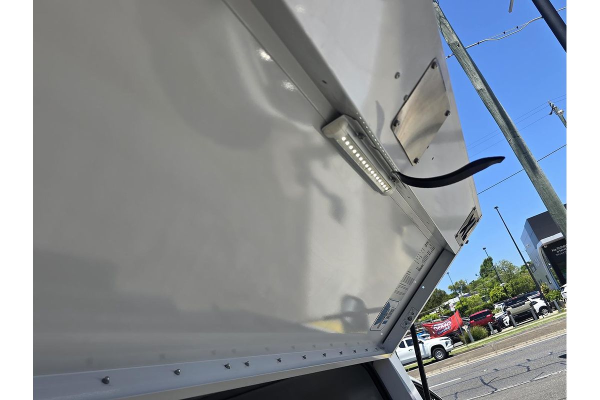 2020 Isuzu D-MAX SX High Ride Rear Wheel Drive