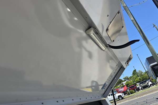 2020 Isuzu D-MAX SX High Ride Rear Wheel Drive