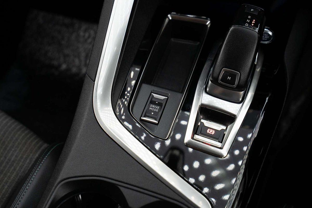 2021 Peugeot 3008 Allure P84