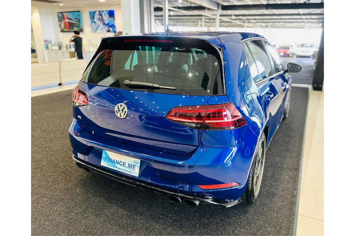 2017 Volkswagen Golf R 7.5