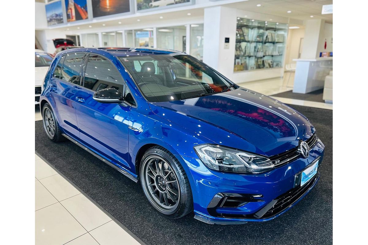2017 Volkswagen Golf R 7.5