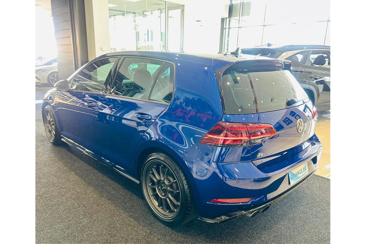 2017 Volkswagen Golf R 7.5