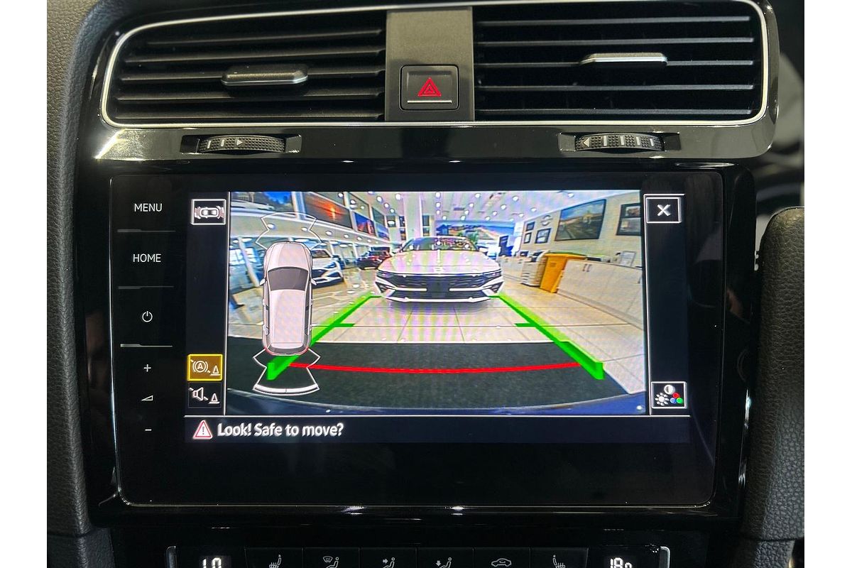 2017 Volkswagen Golf R 7.5