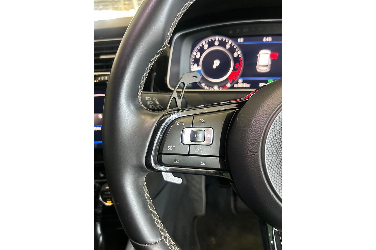 2017 Volkswagen Golf R 7.5