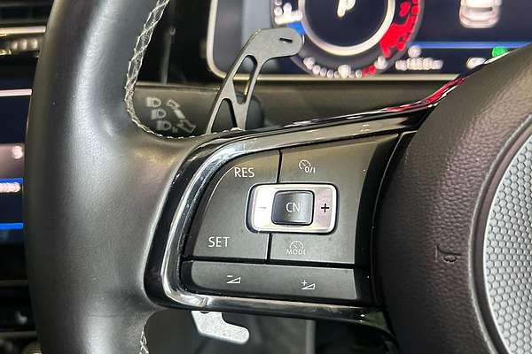 2017 Volkswagen Golf R 7.5