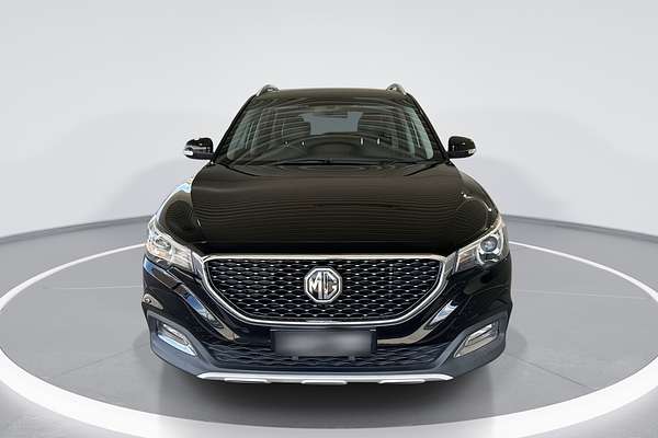 2018 MG ZS Essence AZS1