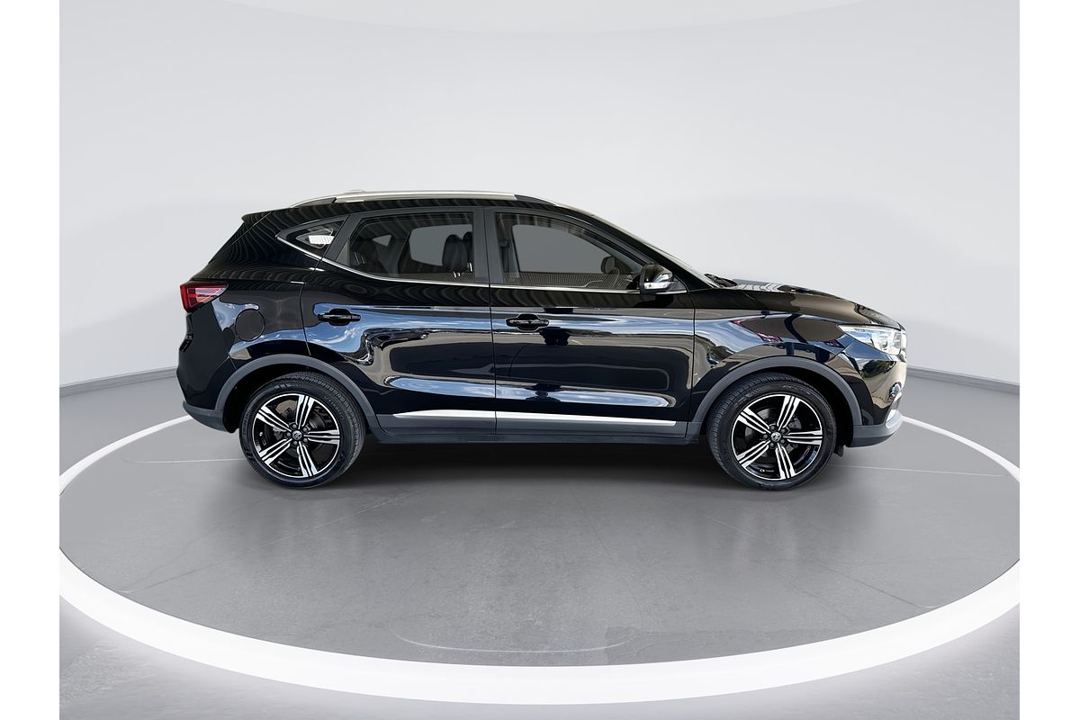2018 MG ZS Essence AZS1