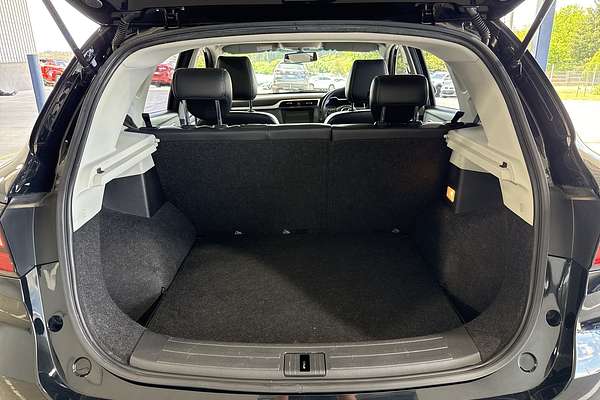 2018 MG ZS Essence AZS1