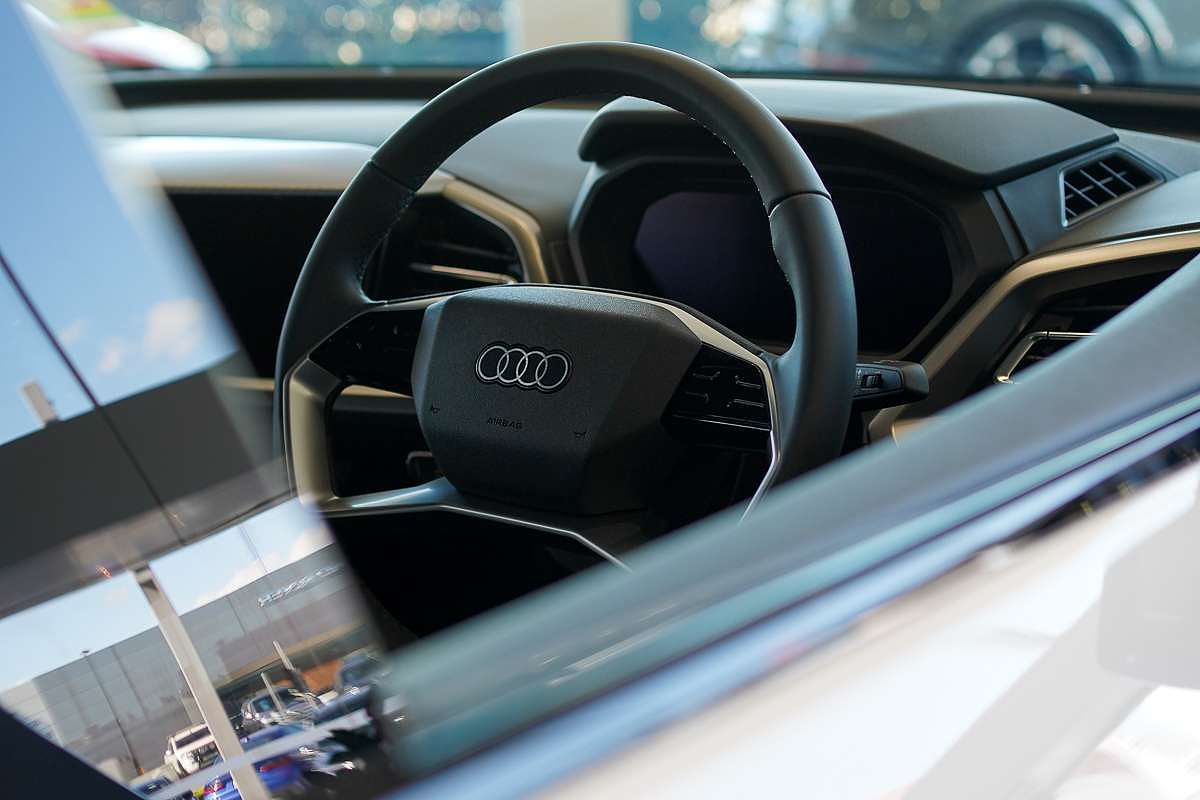 2024 Audi Q4 e-tron 45 F4