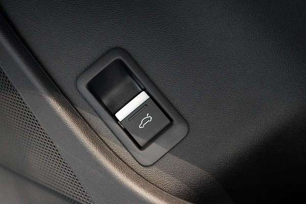 2024 Audi Q4 e-tron 45 F4