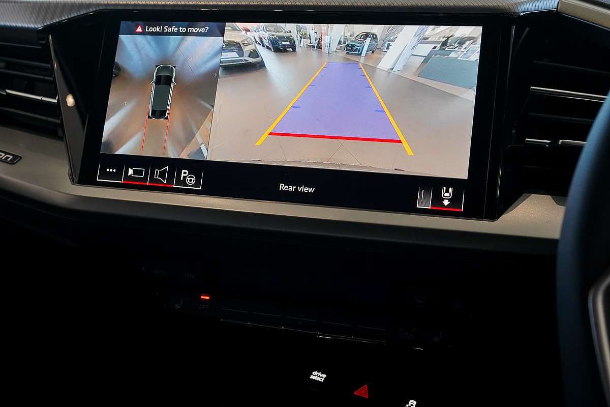 2024 Audi Q4 e-tron 45 F4