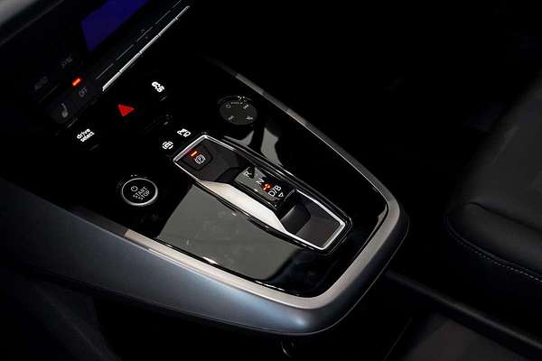 2024 Audi Q4 e-tron 45 F4