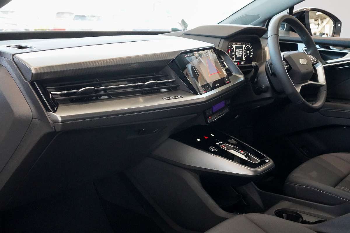 2024 Audi Q4 e-tron 45 F4