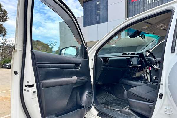 2021 Toyota Hilux Workmate GUN125R 4X4