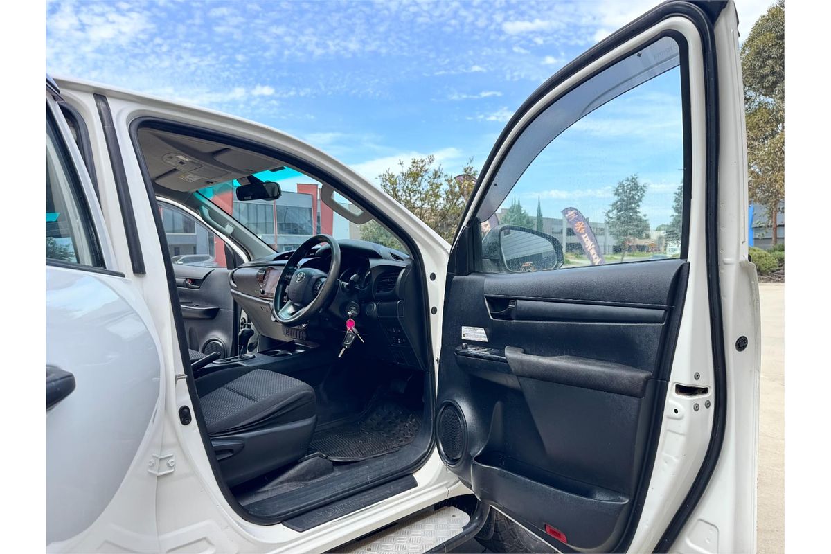 2021 Toyota Hilux Workmate GUN125R 4X4