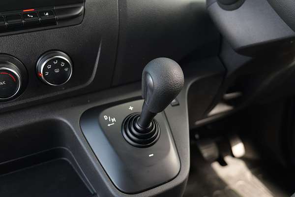 2024 Renault Master Pro 110kW X62 Phase 2 LWB Mid Roof