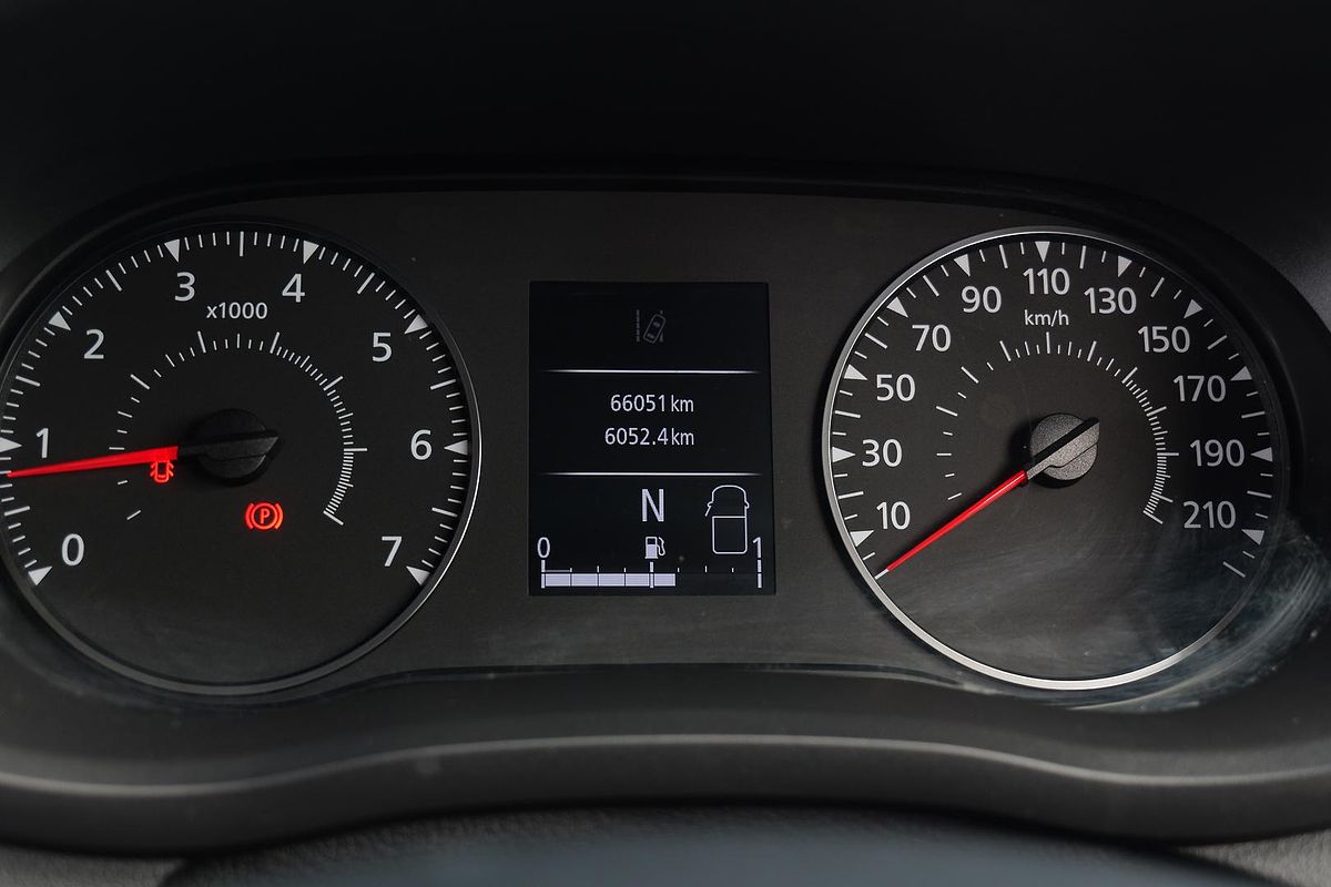 2024 Renault Master Pro 110kW X62 Phase 2 LWB Mid Roof