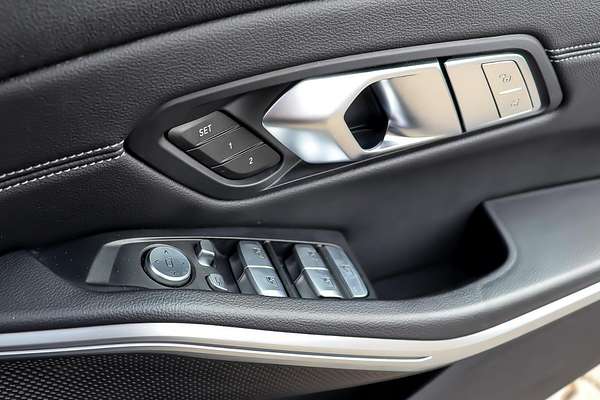 2020 BMW 3 Series 330i M Sport G21