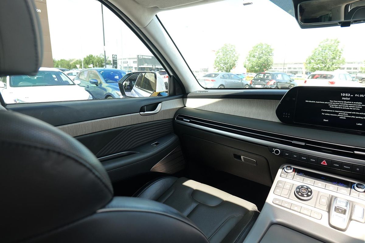 2022 Hyundai Palisade Highlander LX2.V3