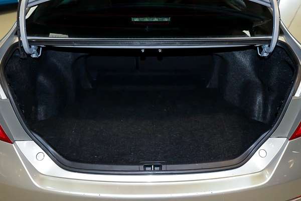 2015 Toyota Aurion Presara GSV50R