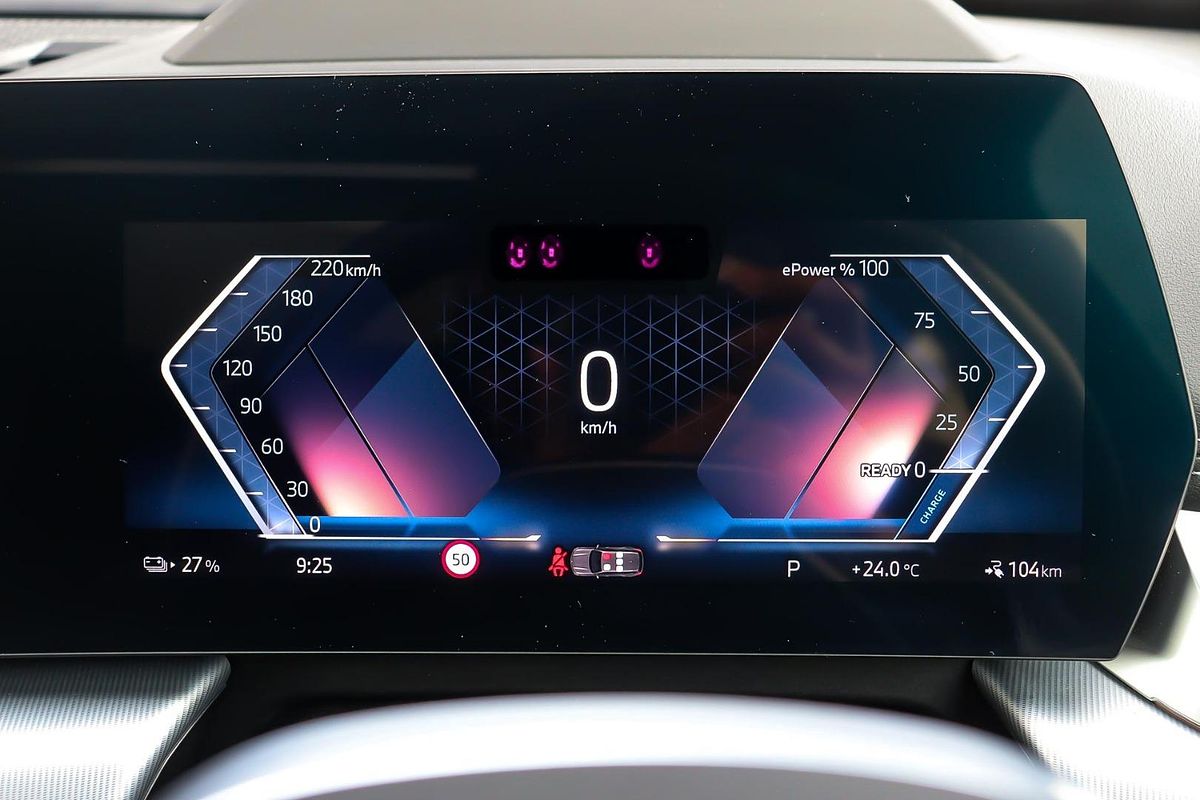 2024 BMW iX1 eDrive20 xLine U11