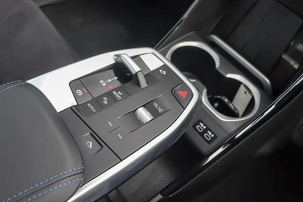 2024 BMW iX2 eDrive20 M Sport U10