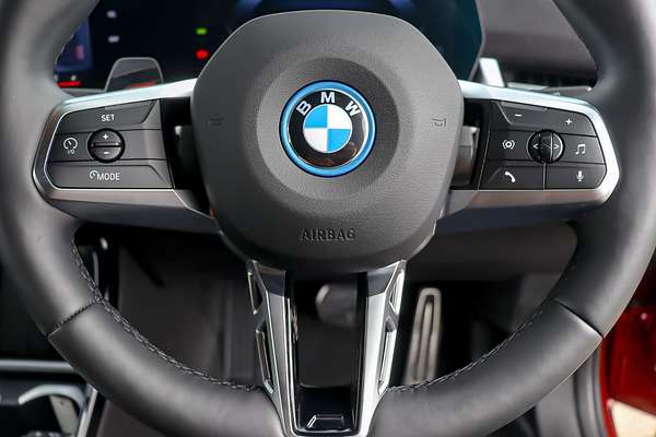 2024 BMW iX2 eDrive20 M Sport U10