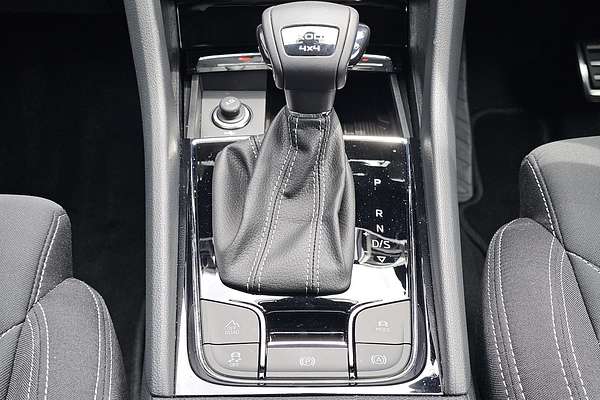 2025 SKODA Karoq 140TSI Sportline NU