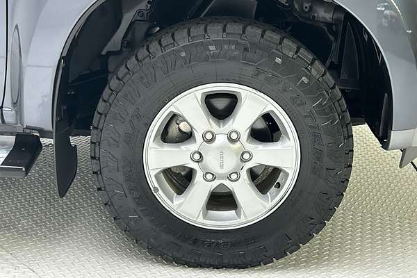 2021 Isuzu MU-X LS-M