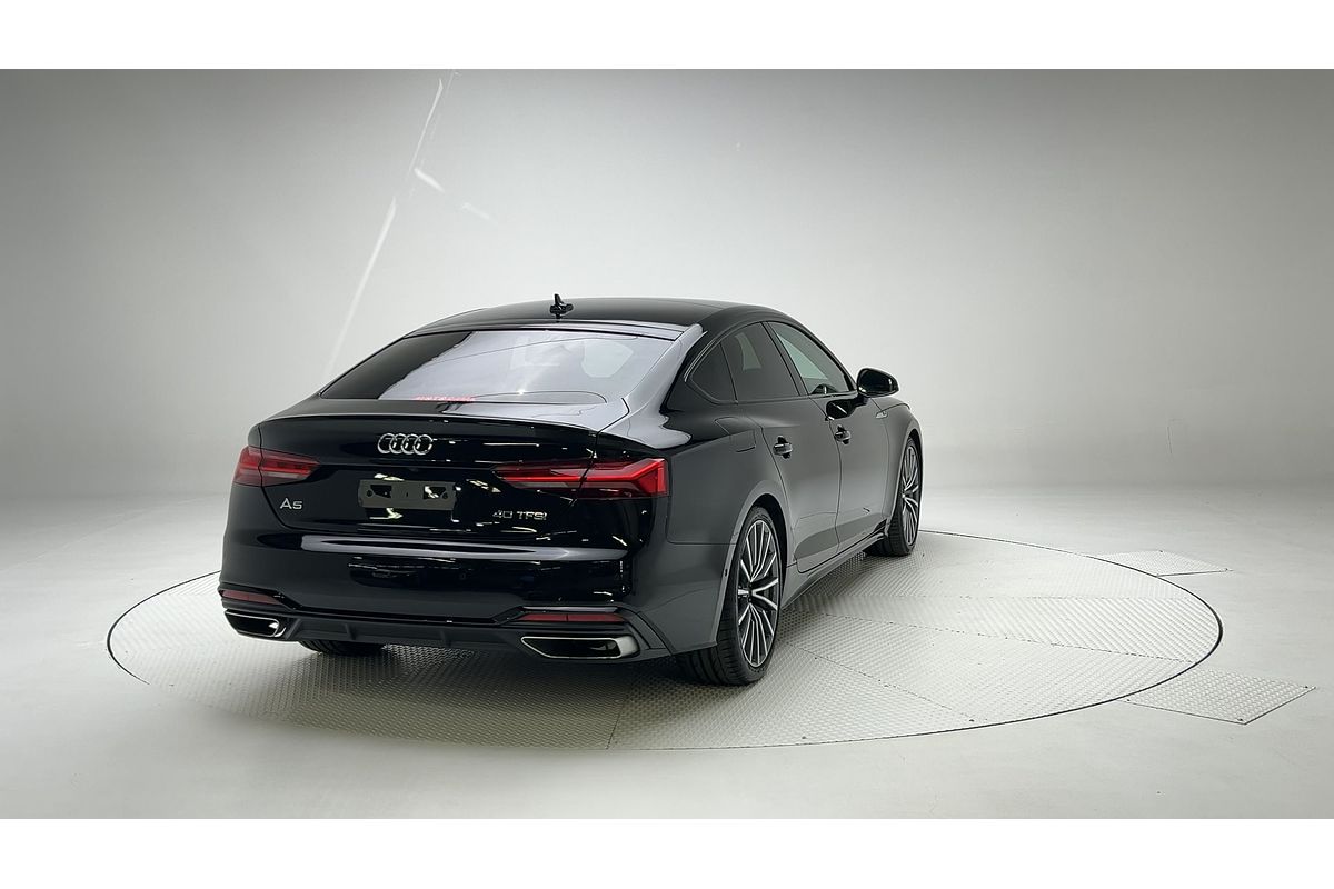 2022 Audi A5 40 TFSI S line F5