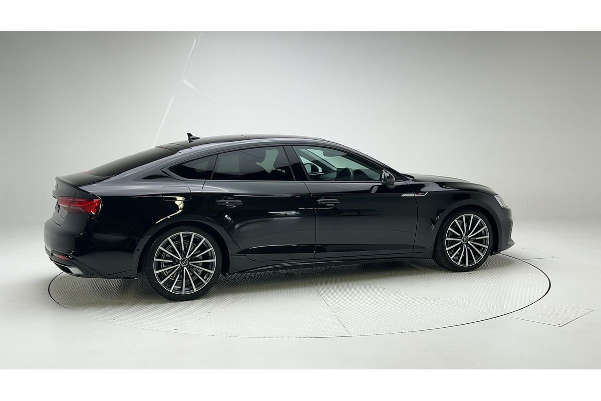 2022 Audi A5 40 TFSI S line F5