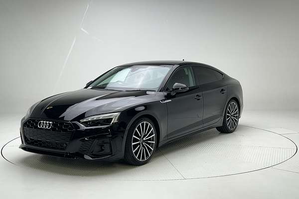 2022 Audi A5 40 TFSI S line F5