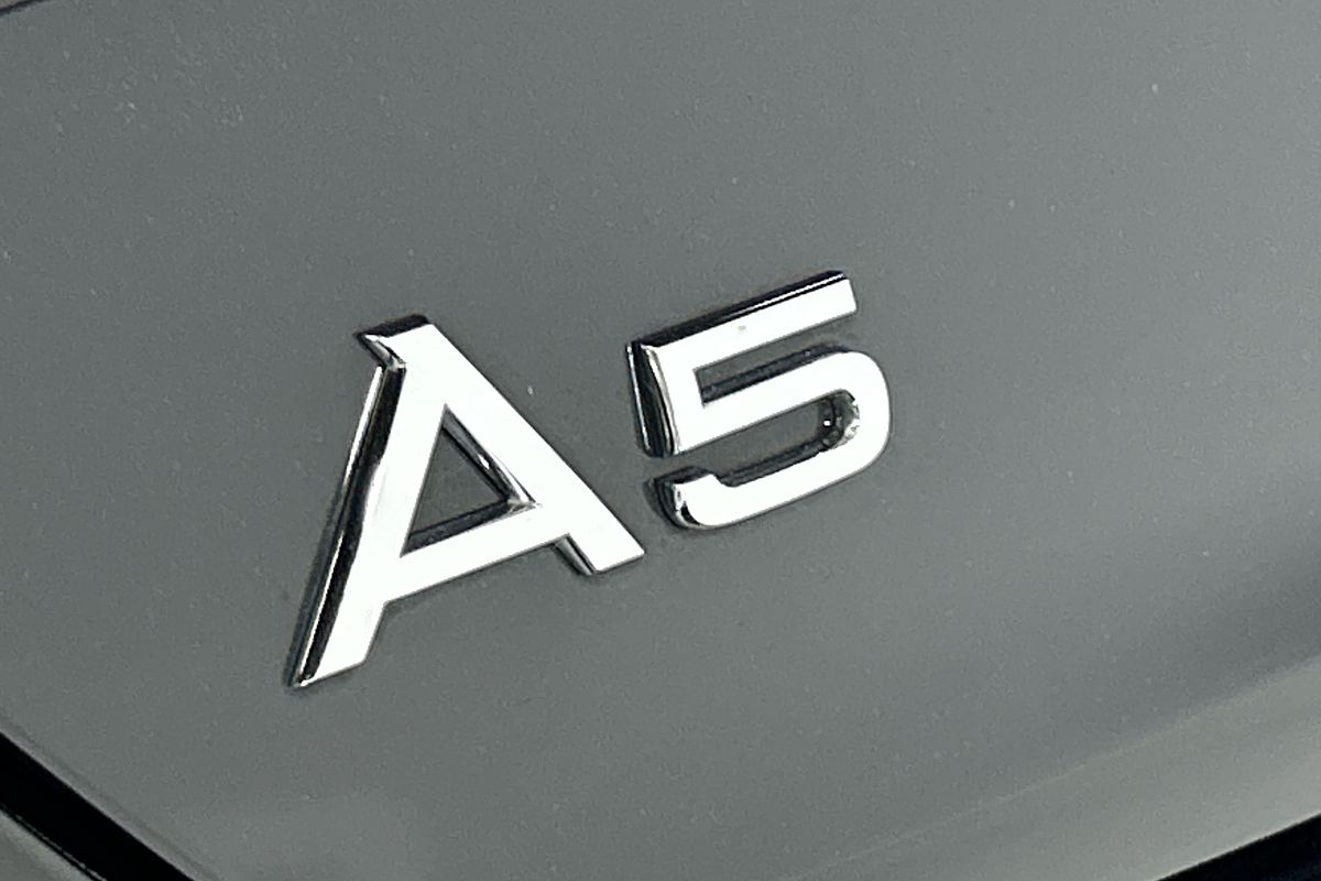 2022 Audi A5 40 TFSI S line F5