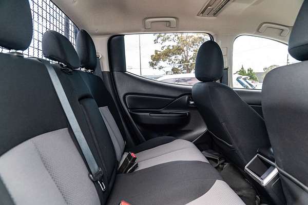 2019 Mitsubishi Triton GLX+ MR 4X4